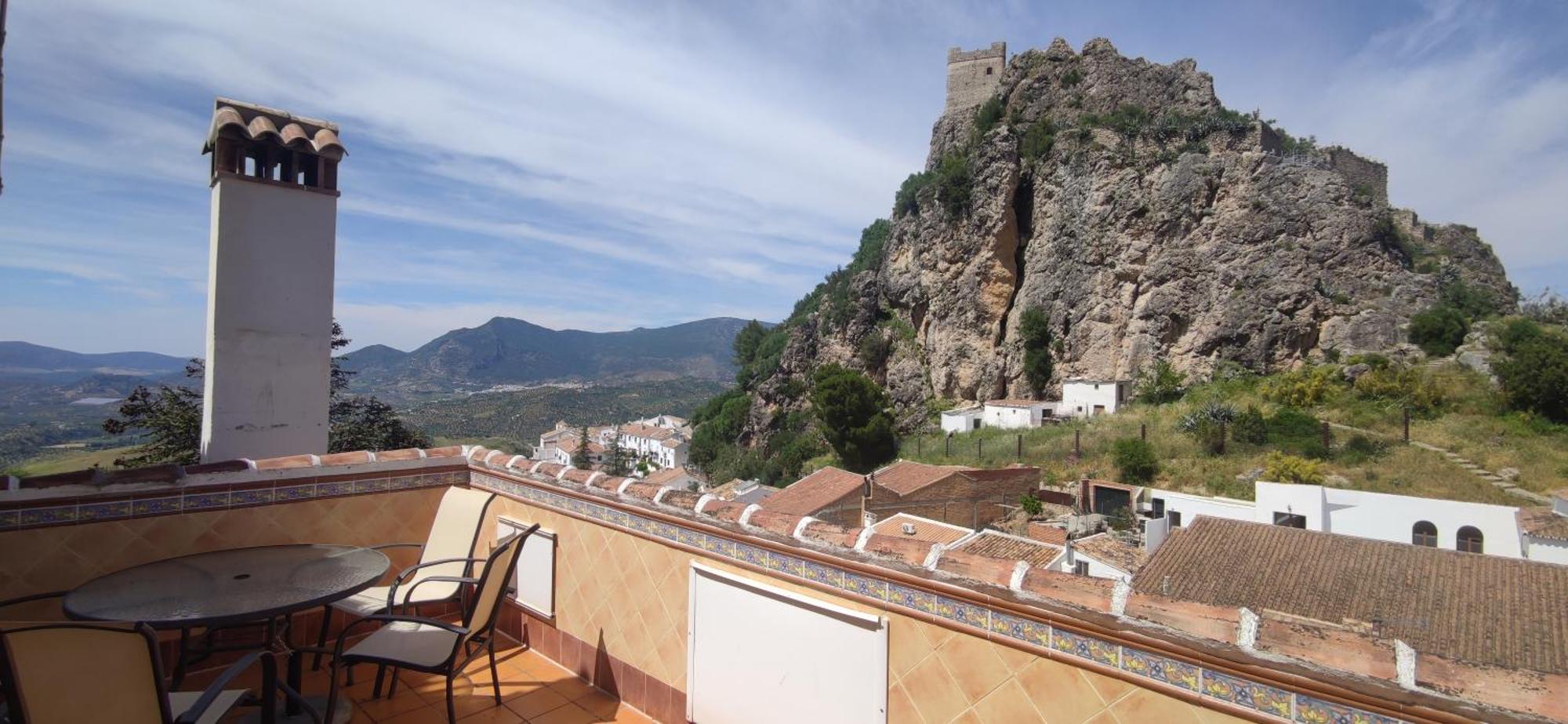 Apartamento Rural El Mirador Zahara De La Sierra Dış mekan fotoğraf